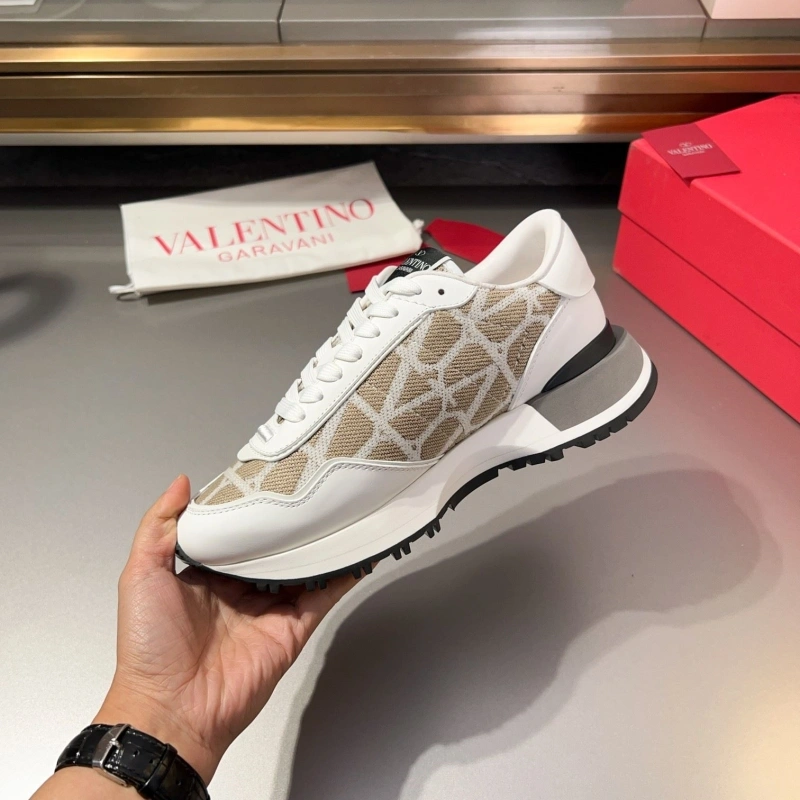 Stylish Vxlxntino Sneakers 232898