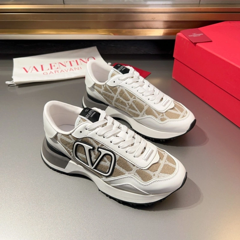 Stylish Vxlxntino Sneakers 232898