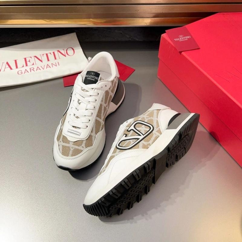 Stylish Vxlxntino Sneakers 232898