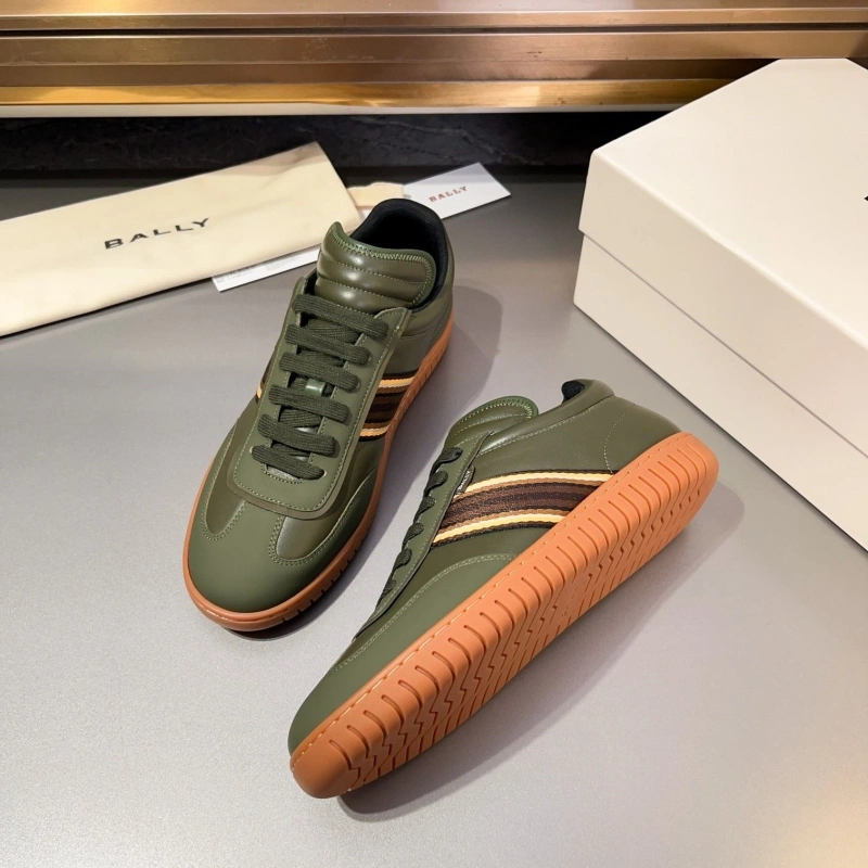 EasyMatch Bxrbxrry Sneakers 115499