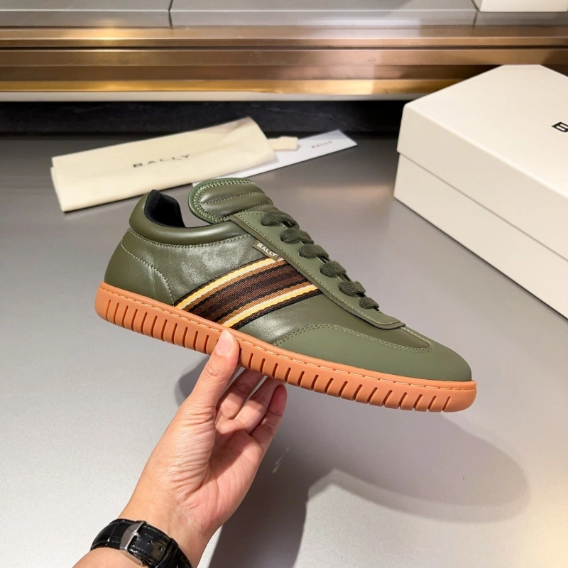 EasyMatch Bxrbxrry Sneakers 115499