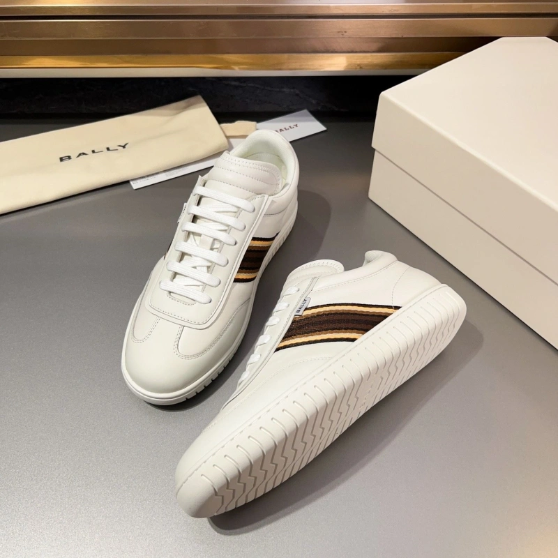 Sophisticated Bxrbxrry Sneakers 115496
