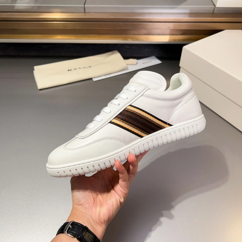 Sophisticated Bxrbxrry Sneakers 115496