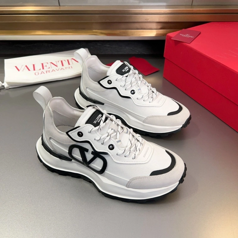 Cozy Vxlxntino Sneakers 232892