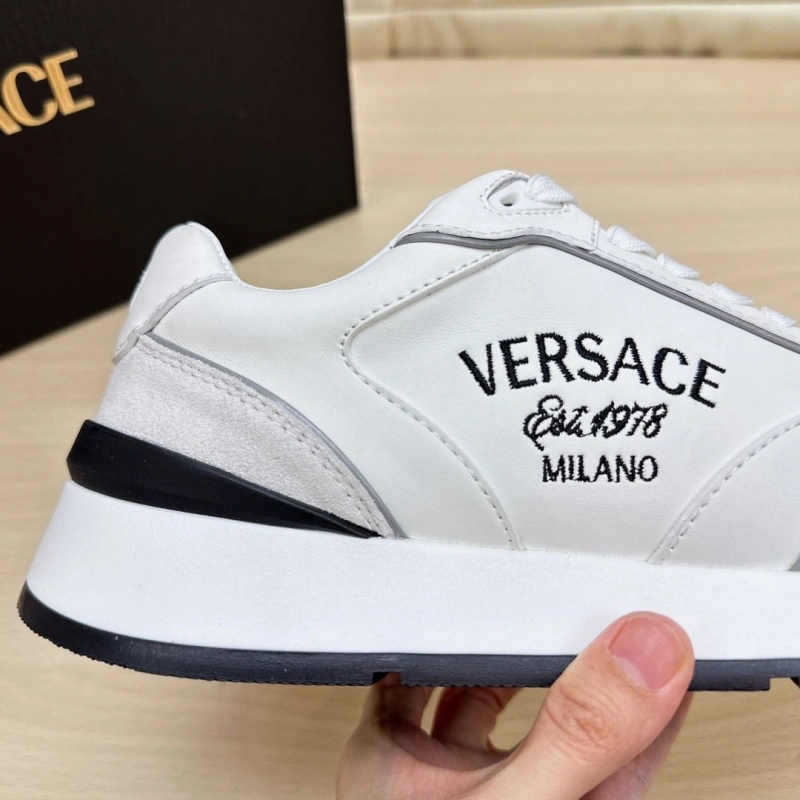 Gxvxnchy Sneakers Resilient 154648
