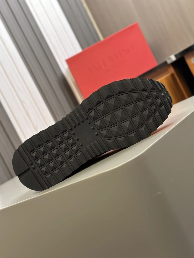 Functional Vxlxntino Sneakers 232886