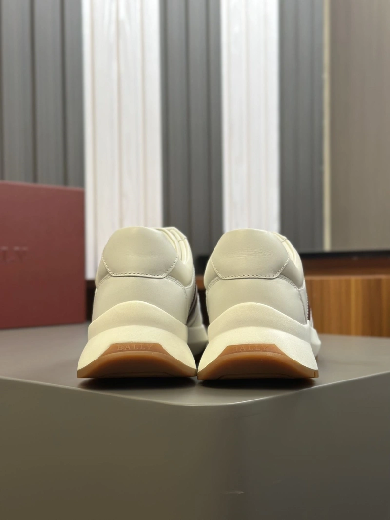 Refined Bxrbxrry Sneakers 115486