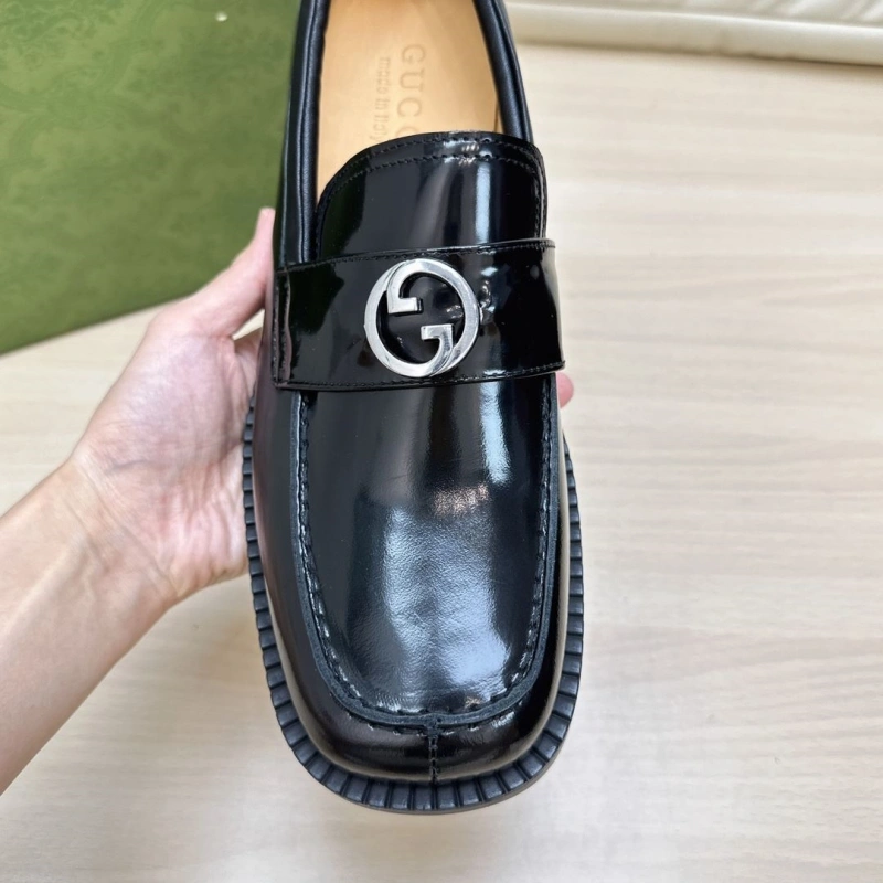 Flexible Gxccx Leather Shoes 166608
