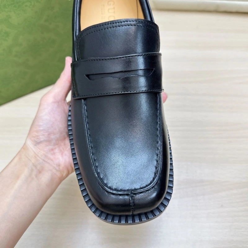 Minimalist Gxccx Leather Shoes 166609