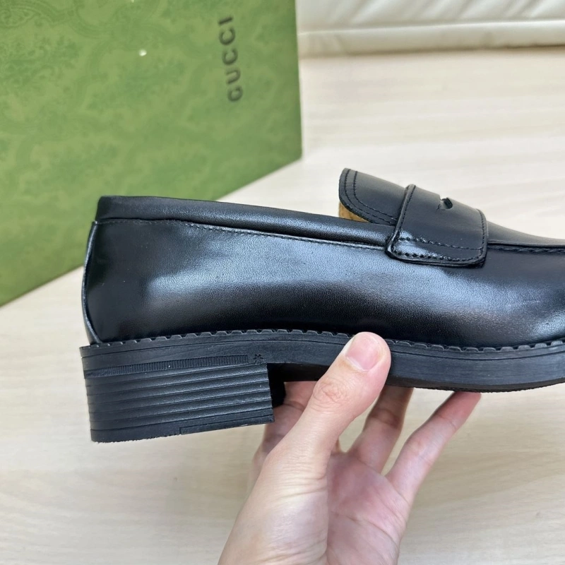 Minimalist Gxccx Leather Shoes 166609