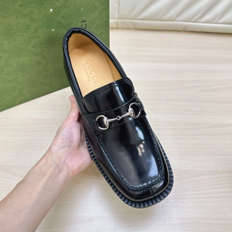Resilient Gxccx Leather Shoes 166607