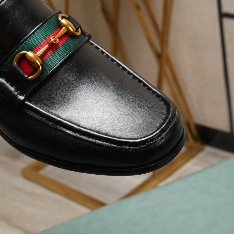 Resilient Gxccx Leather Shoes 166600
