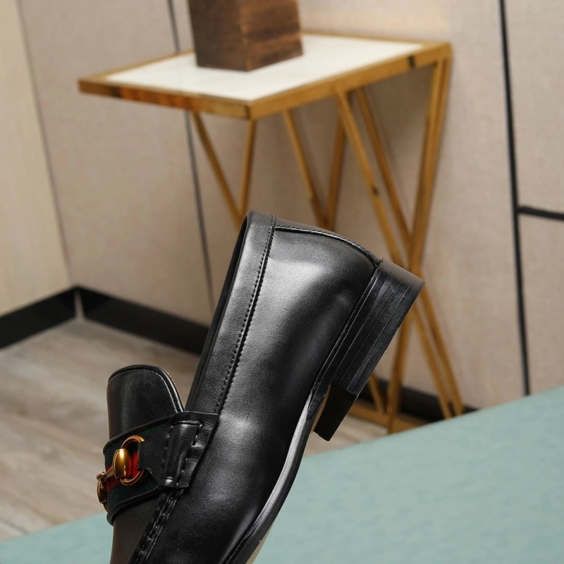 Resilient Gxccx Leather Shoes 166600