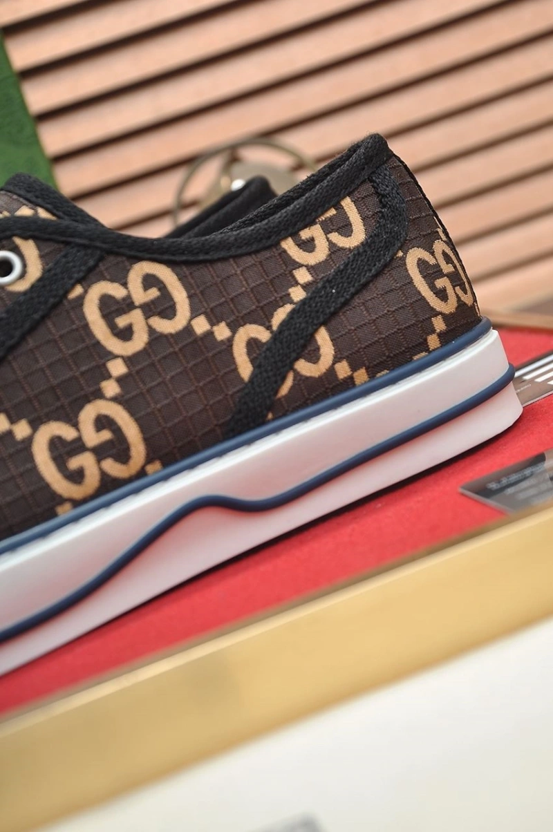 Cozy Gxccx Leather Shoes 166585
