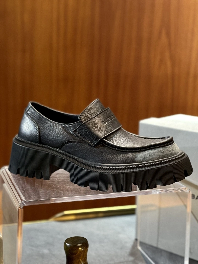 Comfortable Bxlxnciaga Leather Shoes 110471