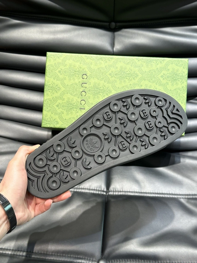 Gxccx Slippers Resilient 166492