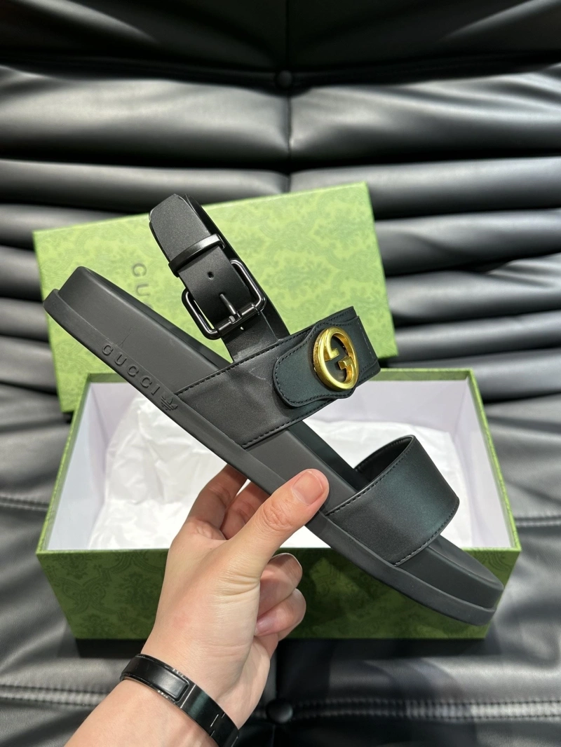 Affordable Gxccx Slippers 166480