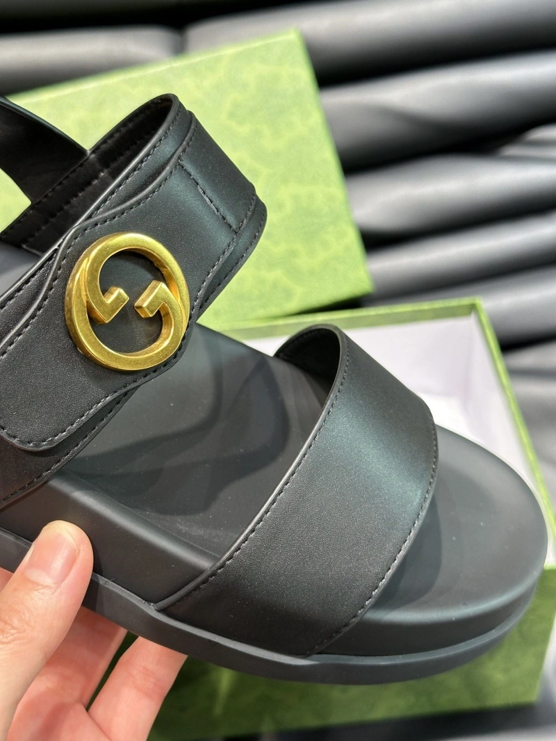 Affordable Gxccx Slippers 166480