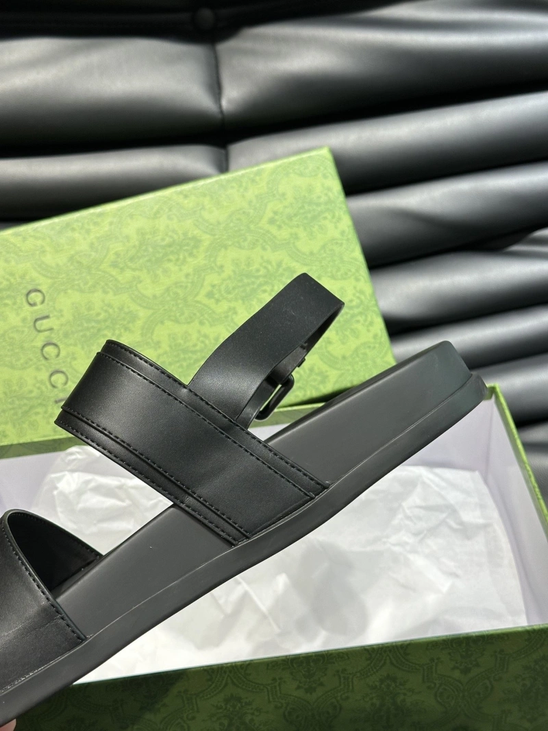 Affordable Gxccx Slippers 166480