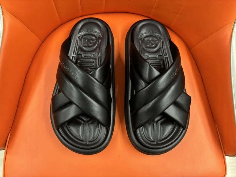 Elegant Gxccx Slippers 166477