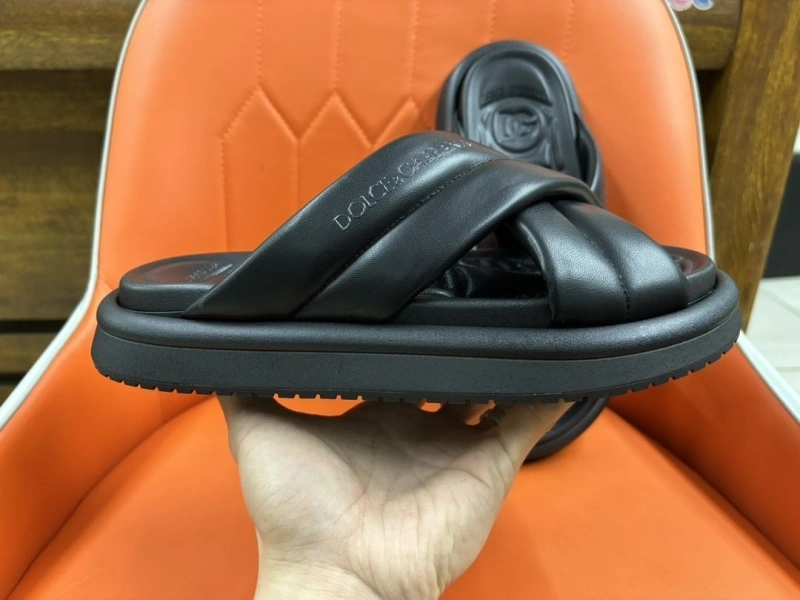 Elegant Gxccx Slippers 166477