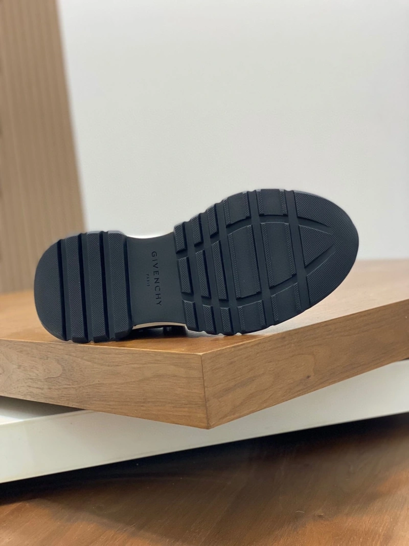 Gxvxnchy Sneakers Trendy 154644