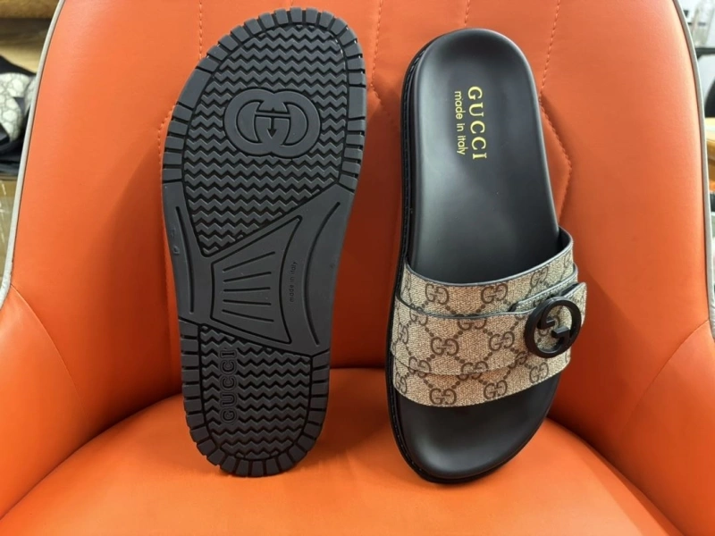 Bright Gxccx Slippers 166468