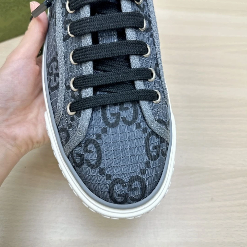 Cozy Gxccx Sneakers 165908