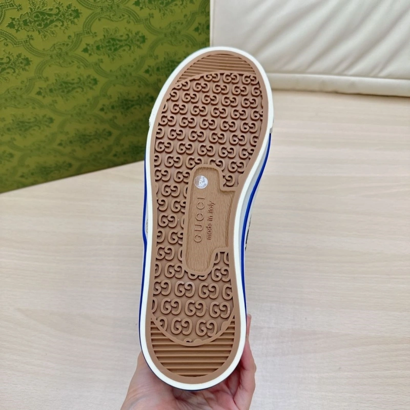 Efficient Gxccx Sneakers 165921