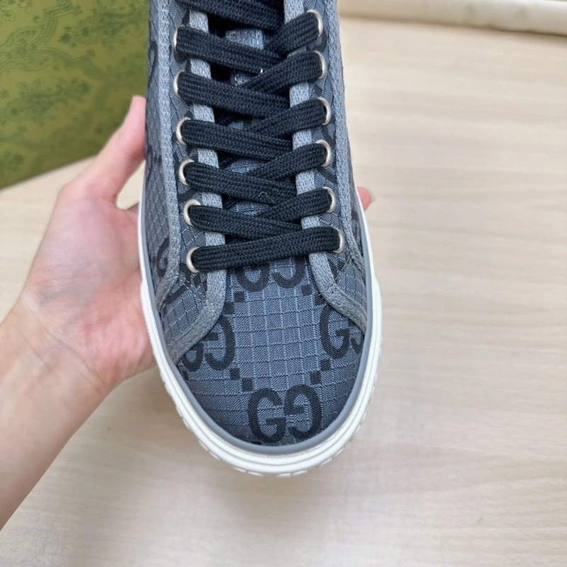 Popular Gxccx Sneakers 165918