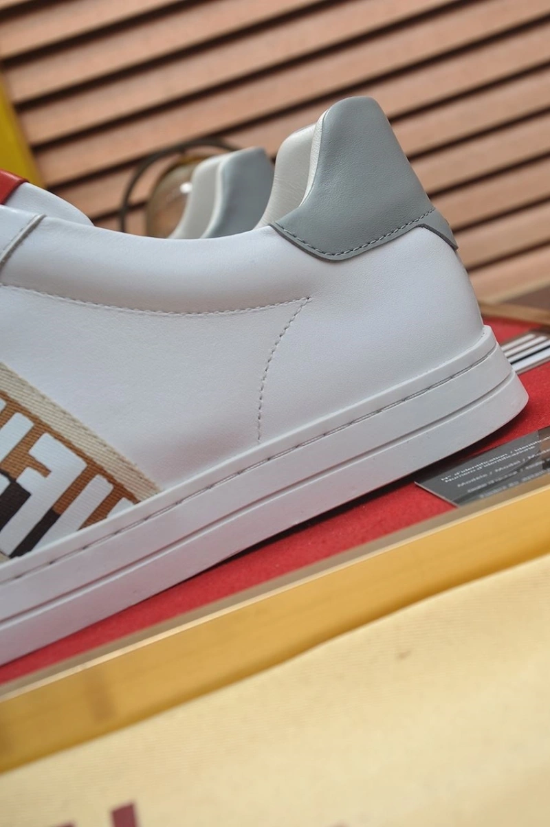 Comfortable Gxccx Sneakers 165900