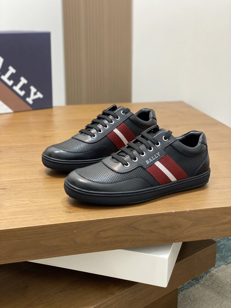 Trendy Bxrbxrry Sneakers 115490