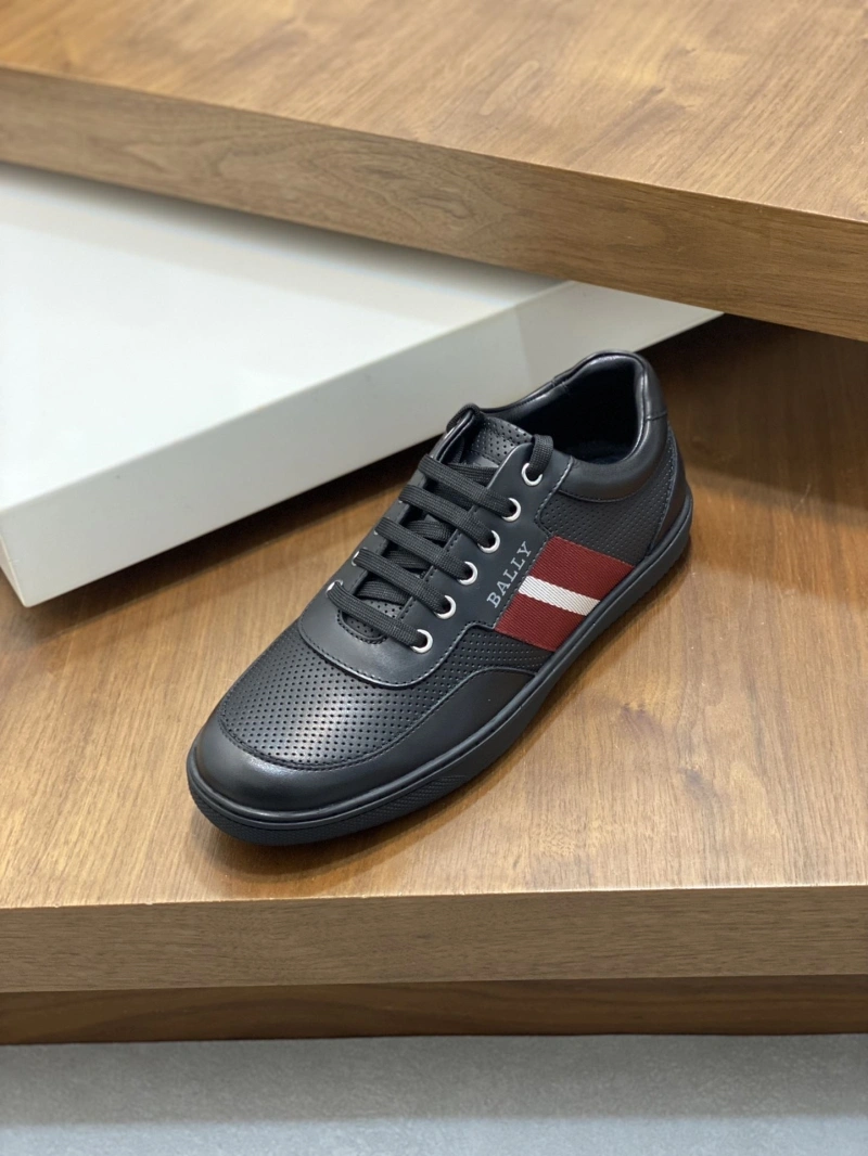 Trendy Bxrbxrry Sneakers 115490