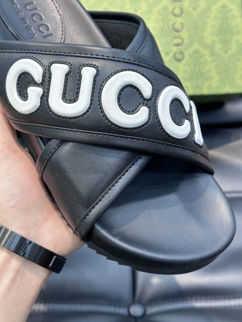 Elegant Gxccx Slippers 166460