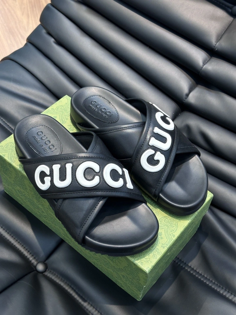 Elegant Gxccx Slippers 166460