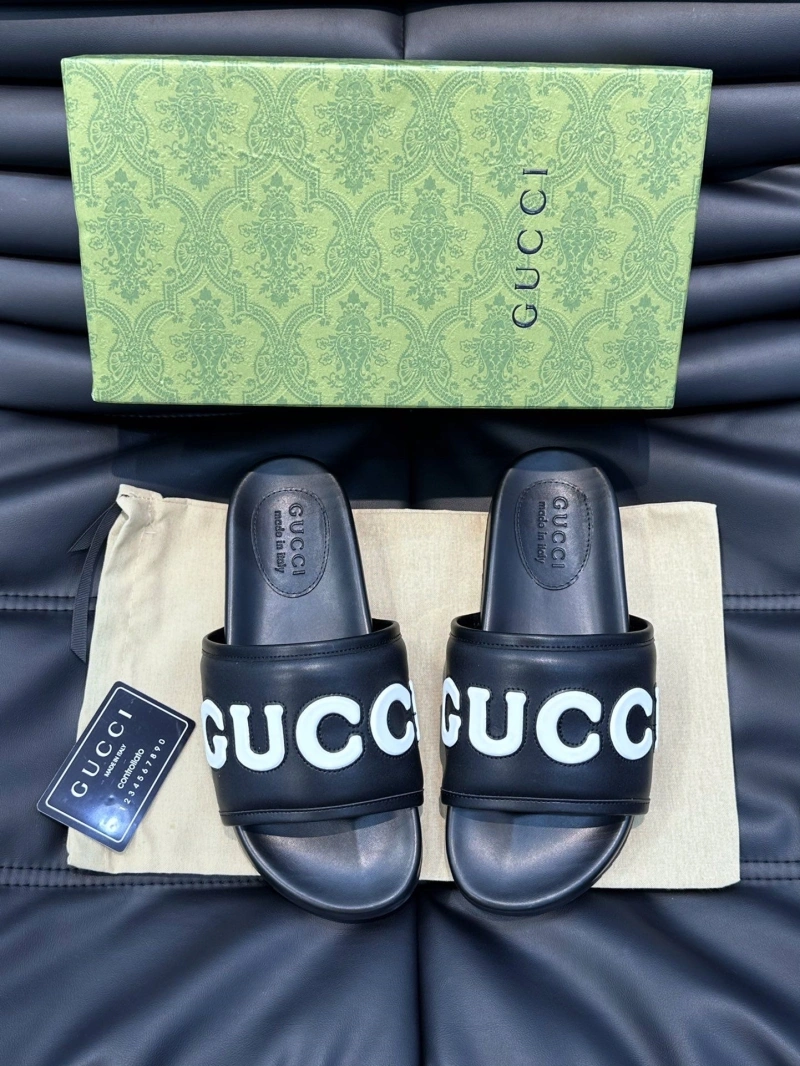 EyeCatching Gxccx Slippers 166455