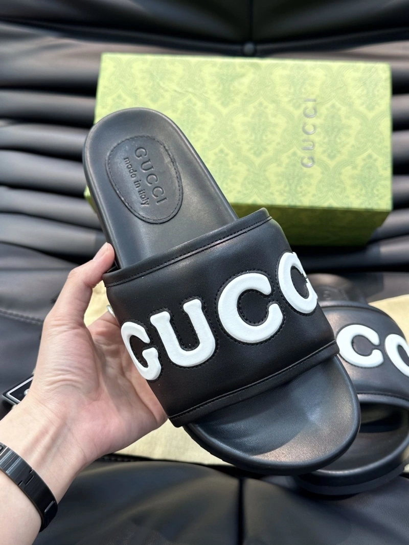 EyeCatching Gxccx Slippers 166455