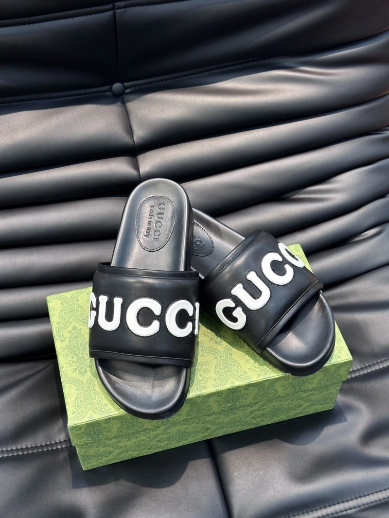 EyeCatching Gxccx Slippers 166455