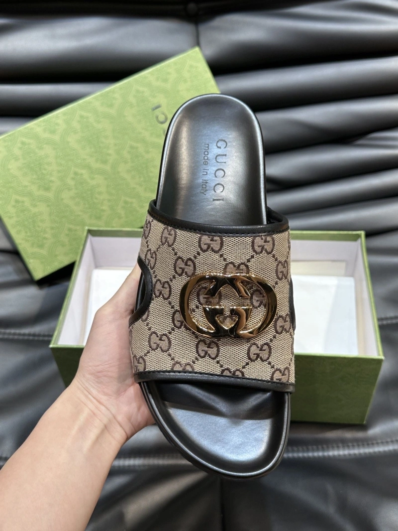 Sophisticated Gxccx Slippers 166452