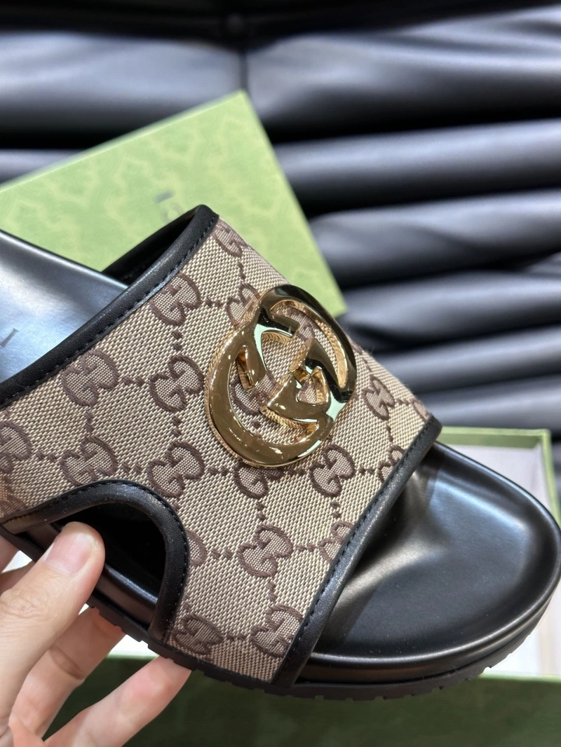 Sophisticated Gxccx Slippers 166452