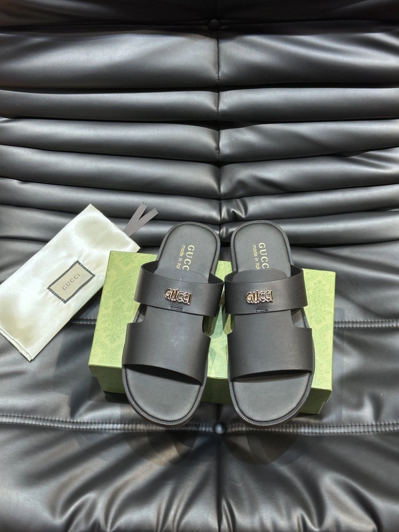 Resilient Gxccx Slippers 166447