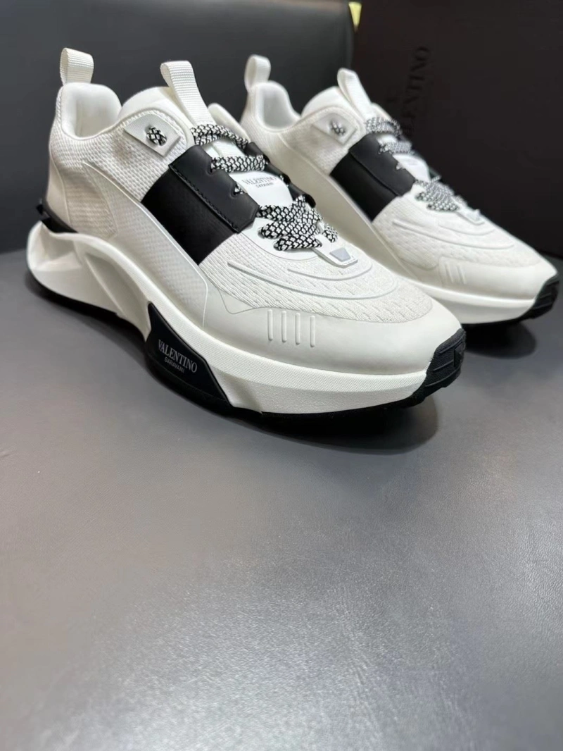 Classic Vxlxntino Sneakers 232883
