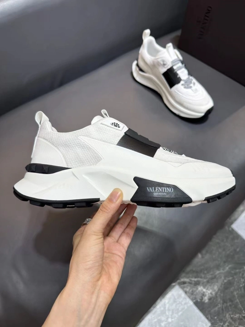 Classic Vxlxntino Sneakers 232883