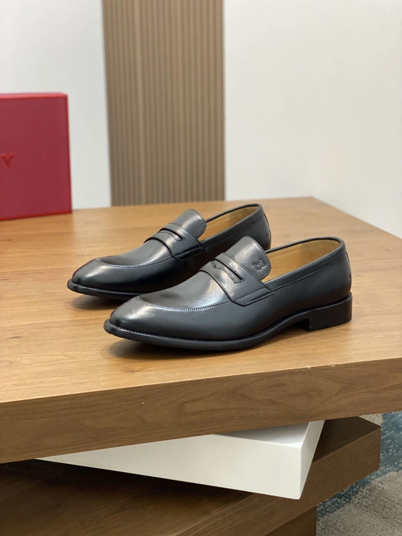 EyeCatching Bxrbxrry Leather Shoes 115609