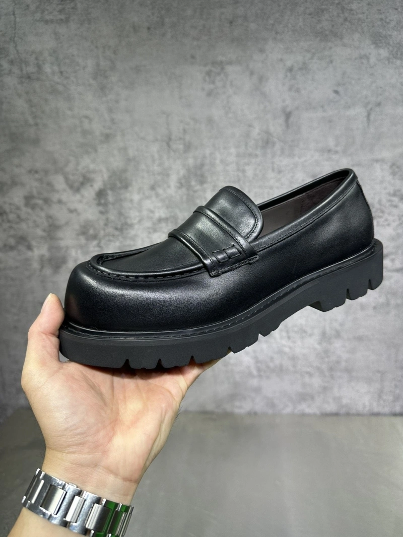 EasyMatch Bxttxga Vxnxta Leather Shoes 113263