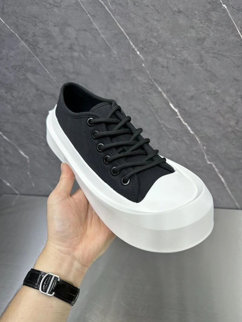 Gxccx Sneakers SmartChoice 165888