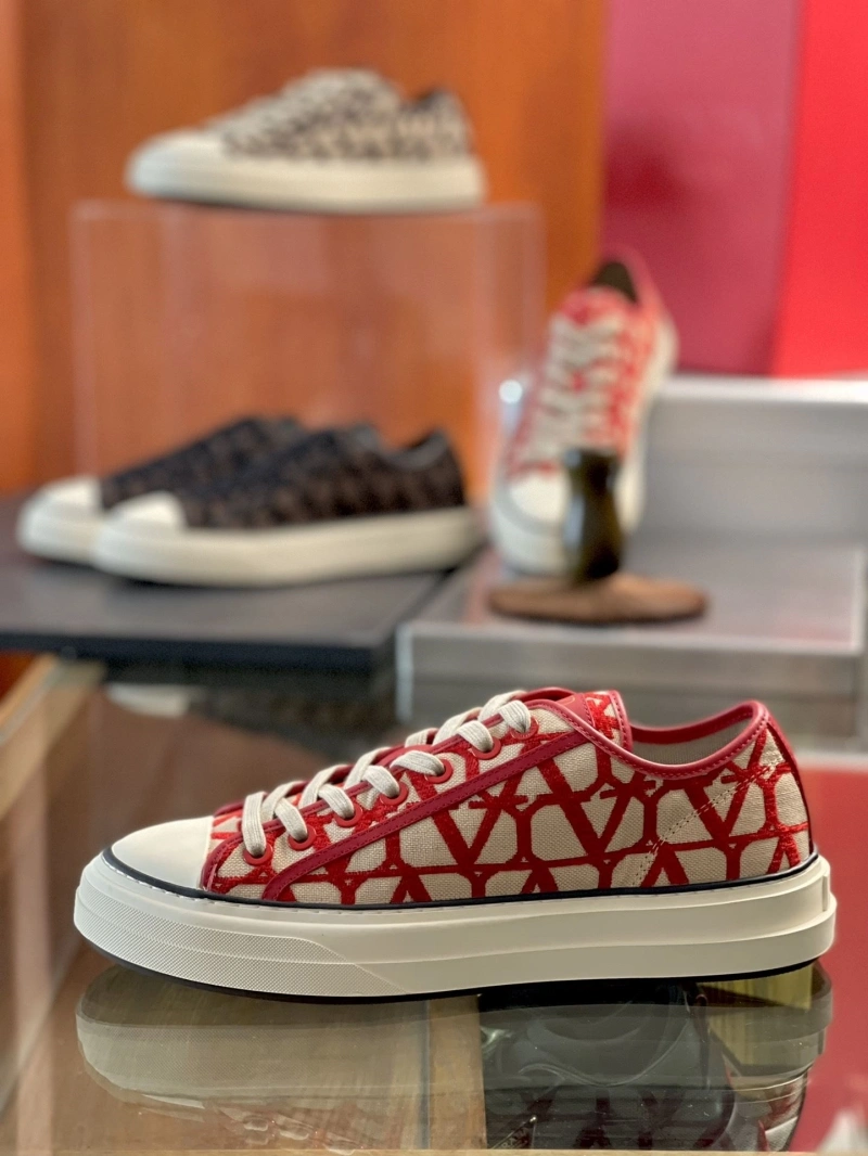 Fashionable Vxlxntino Sneakers 232891
