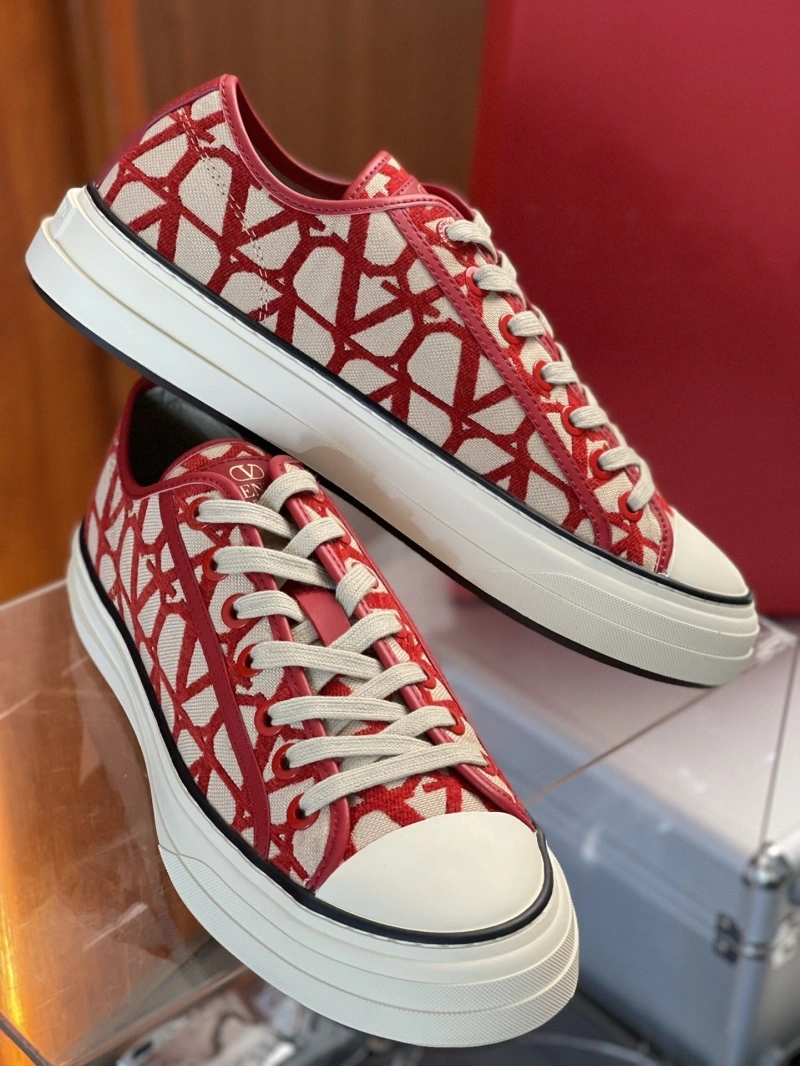 Fashionable Vxlxntino Sneakers 232891