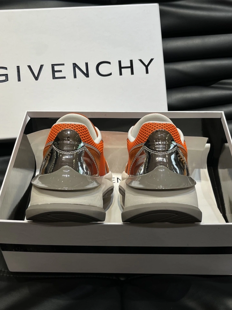 Gxvxnchy Sneakers Bright 154643