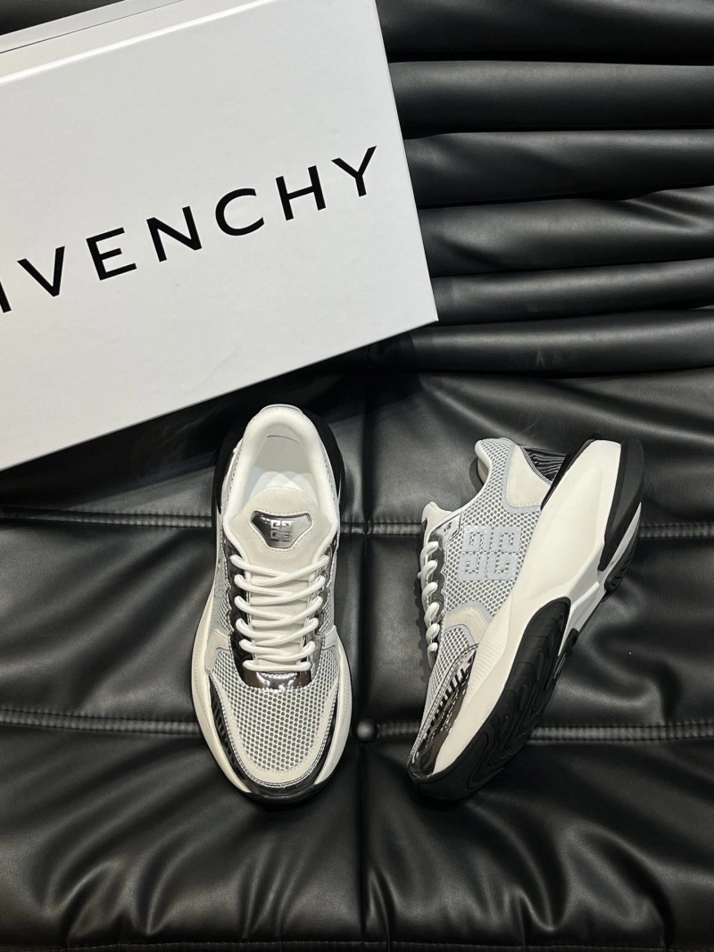 Elegant Gxvxnchy Sneakers 154642